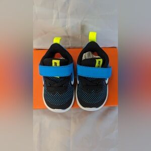 Nike Kids Sneakers - Black and Blue